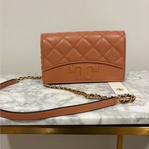 Savahna Rose Gold Quilted Chain Flat Wallet